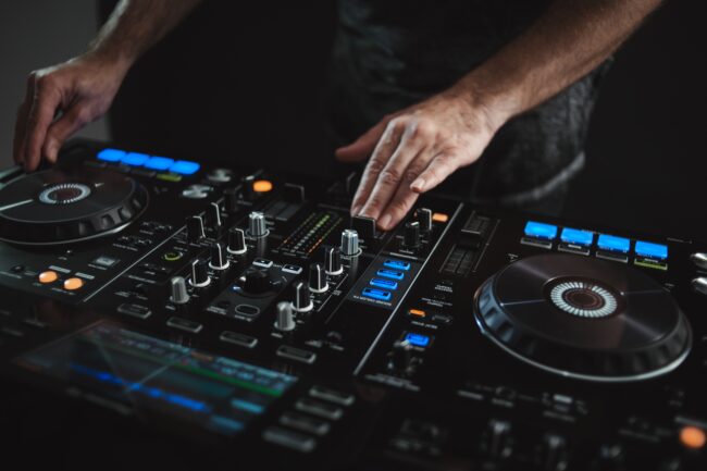 Curso de DJ Profesional